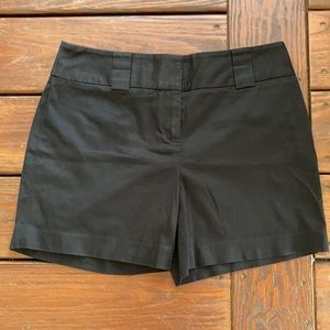 Nine West stretch black shorts